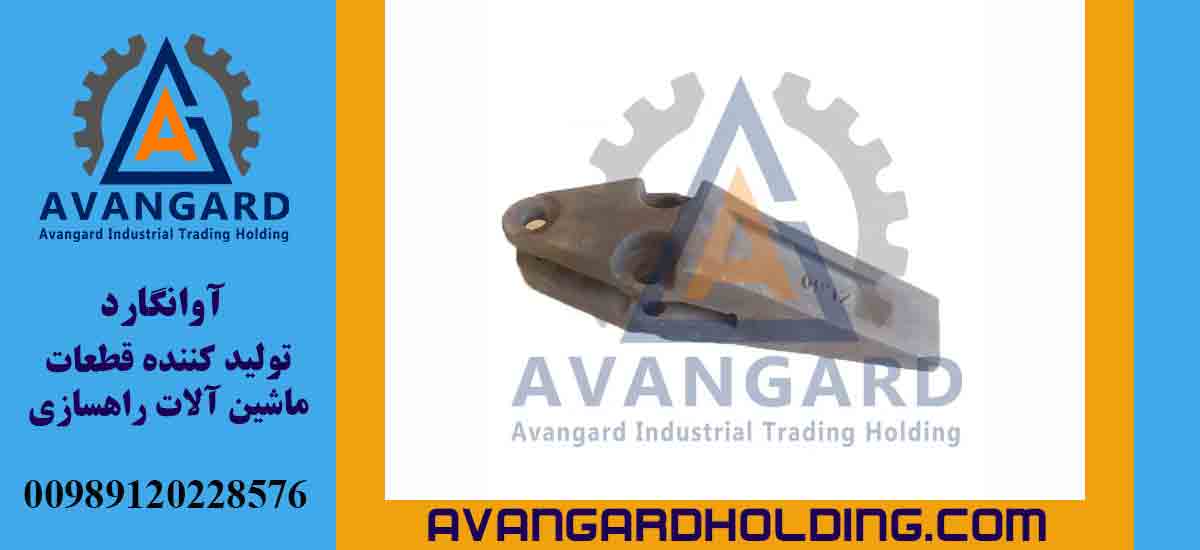 Зуб ковша китайский ZL50 (три болта)